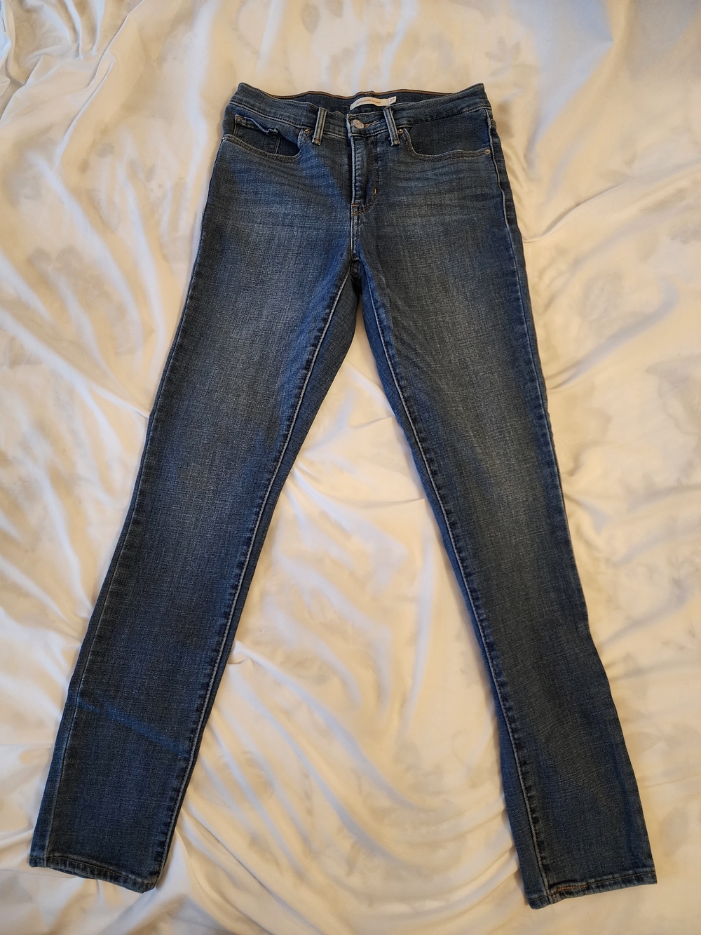 Levi's 311 Shaping Skinny Jeans